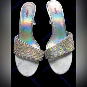 Lucite heeled slides iridescent beading size 10 heels
